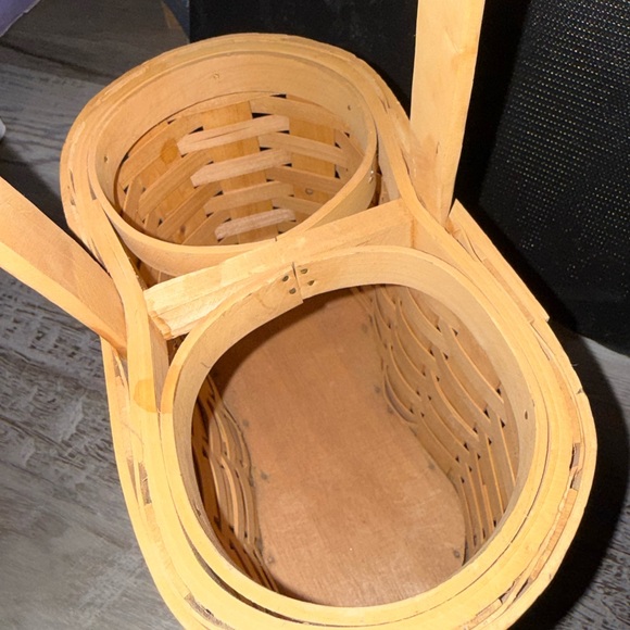 Basket - Picture 2 of 3